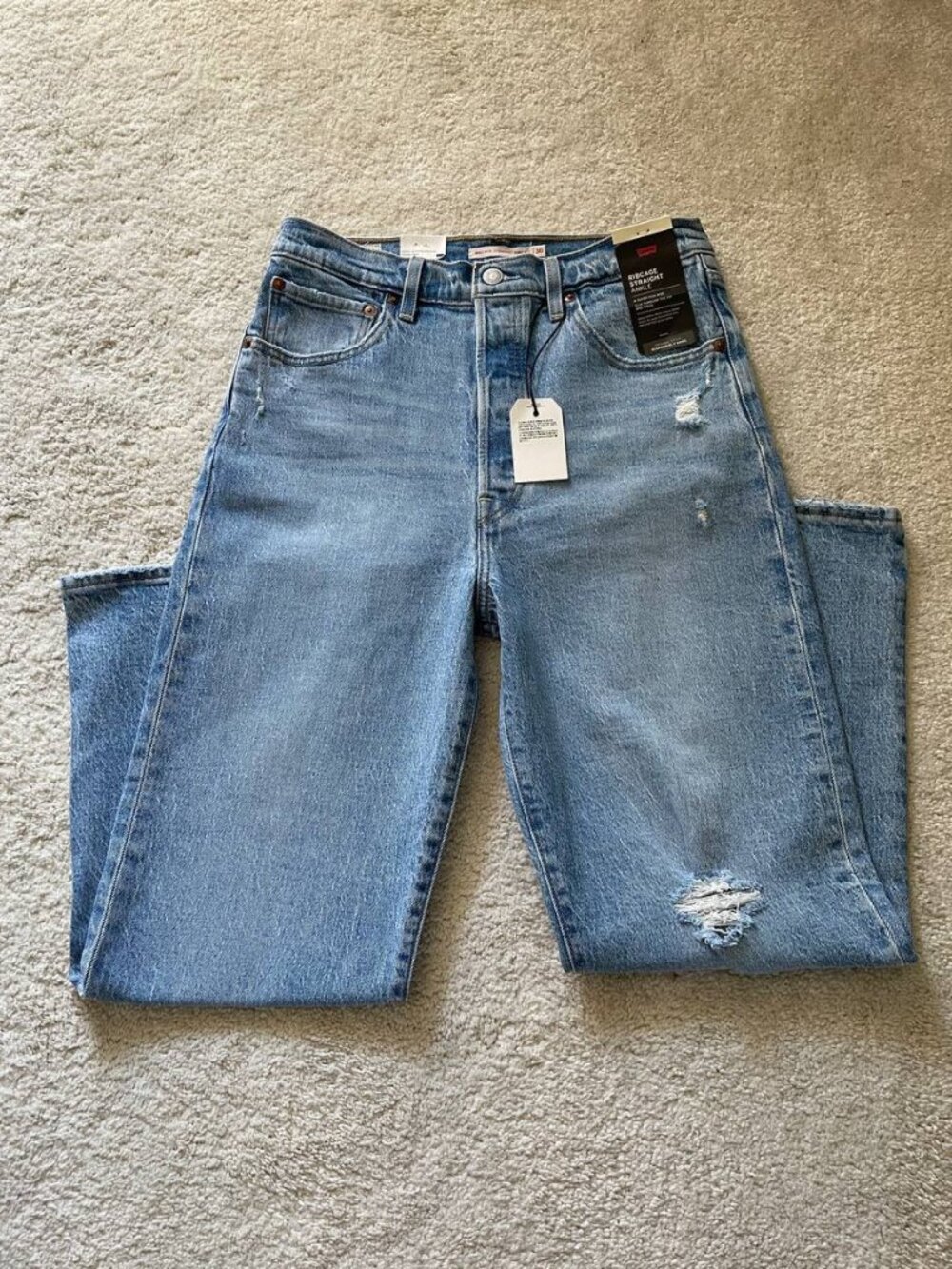NWT Levi’s Premium Ribcage Straight Ankle Women's Jeans Size 30/27